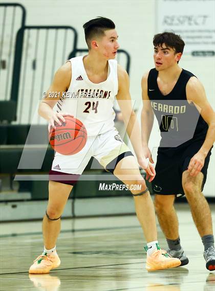 Thumbnail 3 in Shadow Ridge vs. Verrado (Horizon Holiday Tournament) photogallery.