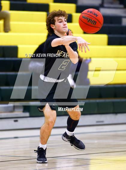 Thumbnail 2 in Shadow Ridge vs. Verrado (Horizon Holiday Tournament) photogallery.
