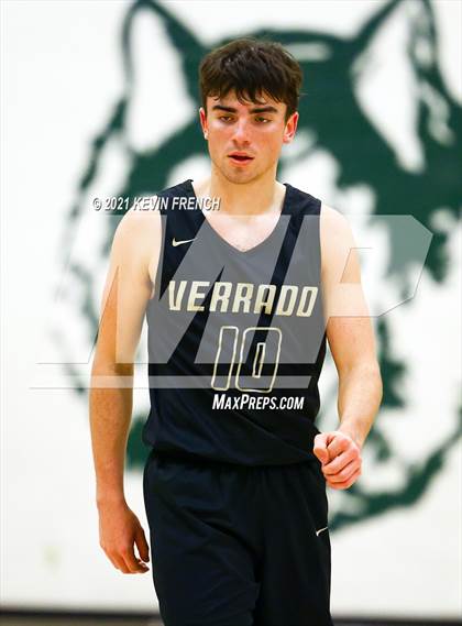 Thumbnail 3 in Shadow Ridge vs. Verrado (Horizon Holiday Tournament) photogallery.