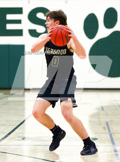 Thumbnail 2 in Shadow Ridge vs. Verrado (Horizon Holiday Tournament) photogallery.