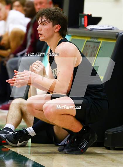 Thumbnail 2 in Shadow Ridge vs. Verrado (Horizon Holiday Tournament) photogallery.
