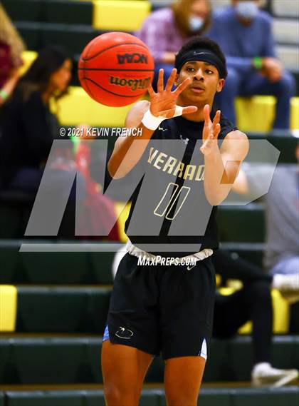 Thumbnail 3 in Shadow Ridge vs. Verrado (Horizon Holiday Tournament) photogallery.