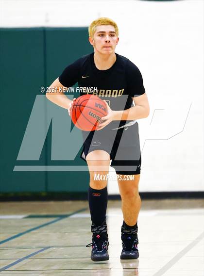 Thumbnail 2 in Shadow Ridge vs. Verrado (Horizon Holiday Tournament) photogallery.