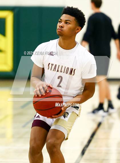 Thumbnail 2 in Shadow Ridge vs. Verrado (Horizon Holiday Tournament) photogallery.