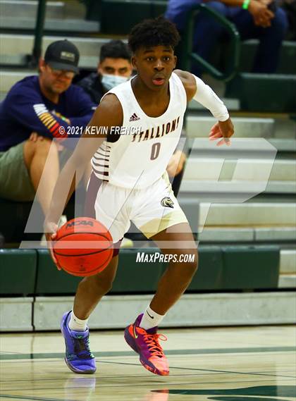 Thumbnail 3 in Shadow Ridge vs. Verrado (Horizon Holiday Tournament) photogallery.