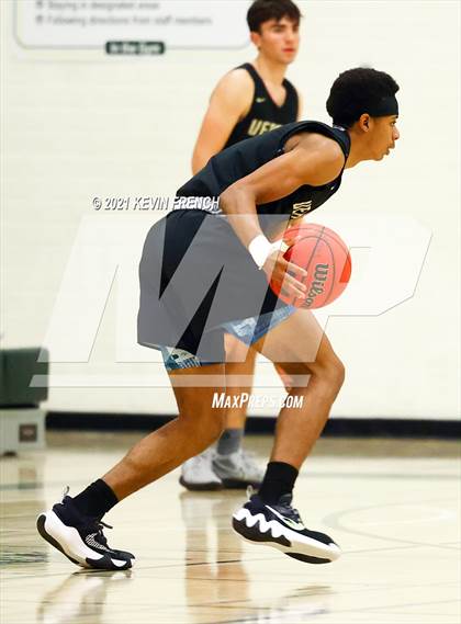 Thumbnail 1 in Shadow Ridge vs. Verrado (Horizon Holiday Tournament) photogallery.