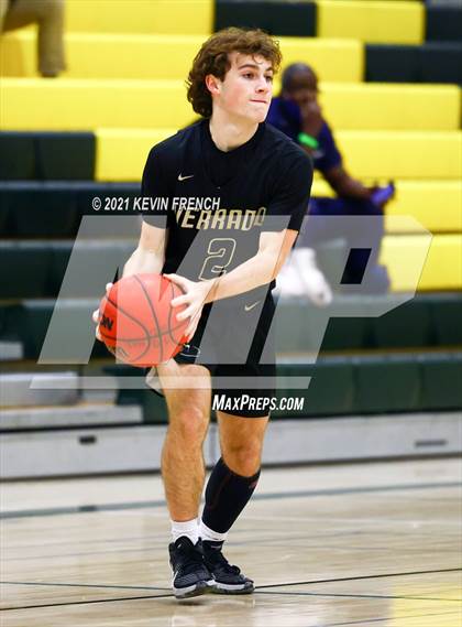 Thumbnail 1 in Shadow Ridge vs. Verrado (Horizon Holiday Tournament) photogallery.