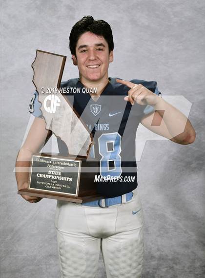 Thumbnail 3 in Corona del Mar (CIF State D1-A Awards) photogallery.