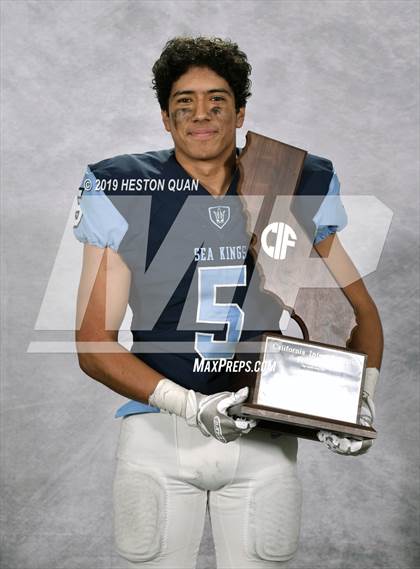Thumbnail 3 in Corona del Mar (CIF State D1-A Awards) photogallery.