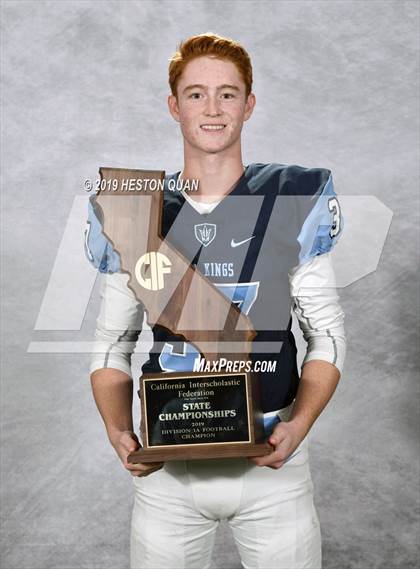 Thumbnail 2 in Corona del Mar (CIF State D1-A Awards) photogallery.