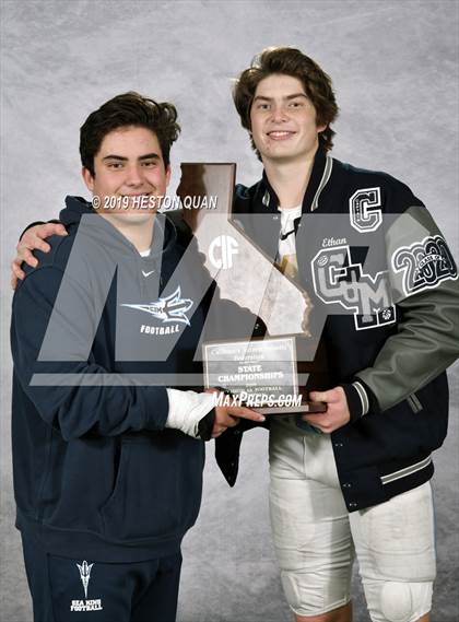 Thumbnail 1 in Corona del Mar (CIF State D1-A Awards) photogallery.