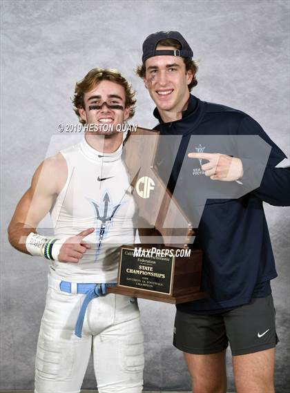 Thumbnail 1 in Corona del Mar (CIF State D1-A Awards) photogallery.
