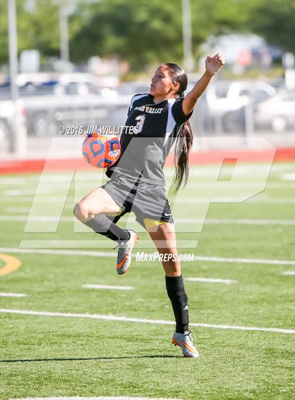 Thumbnail 1 in Round Valley vs. Chino Valley (AIA 2A Final) photogallery.