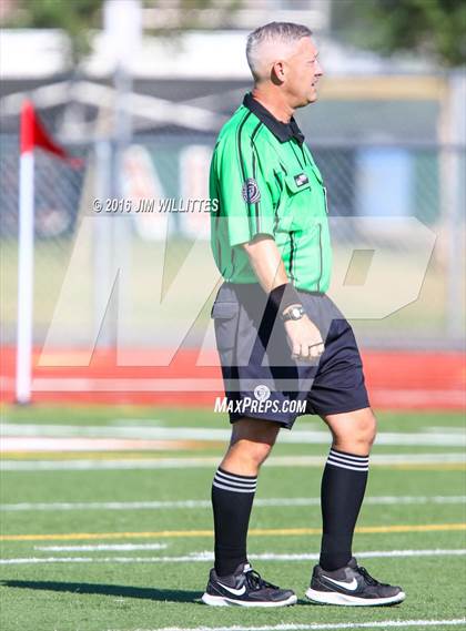 Thumbnail 3 in Round Valley vs. Chino Valley (AIA 2A Final) photogallery.