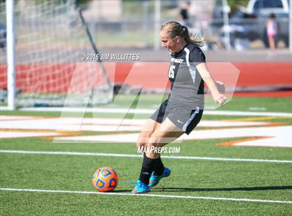 Thumbnail 2 in Round Valley vs. Chino Valley (AIA 2A Final) photogallery.