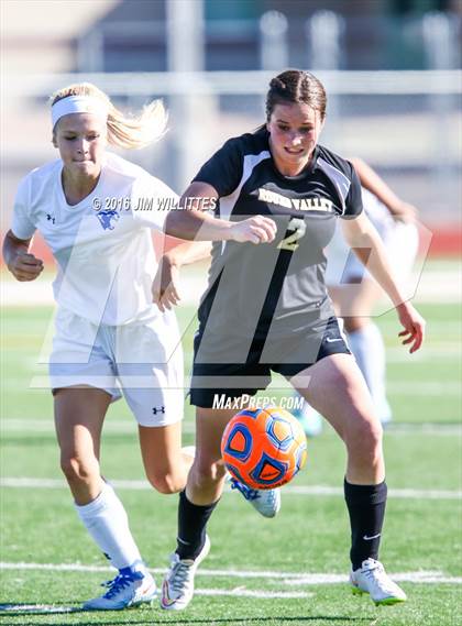 Thumbnail 1 in Round Valley vs. Chino Valley (AIA 2A Final) photogallery.
