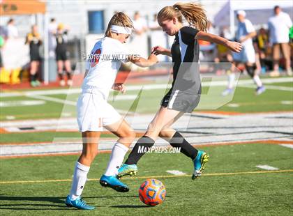 Thumbnail 2 in Round Valley vs. Chino Valley (AIA 2A Final) photogallery.