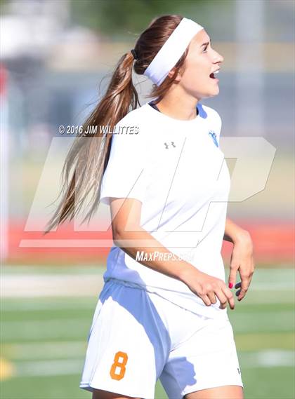 Thumbnail 1 in Round Valley vs. Chino Valley (AIA 2A Final) photogallery.