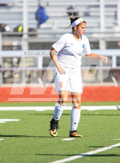 Thumbnail 2 in Round Valley vs. Chino Valley (AIA 2A Final) photogallery.
