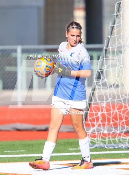 Thumbnail 2 in Round Valley vs. Chino Valley (AIA 2A Final) photogallery.