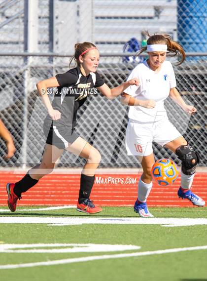 Thumbnail 3 in Round Valley vs. Chino Valley (AIA 2A Final) photogallery.