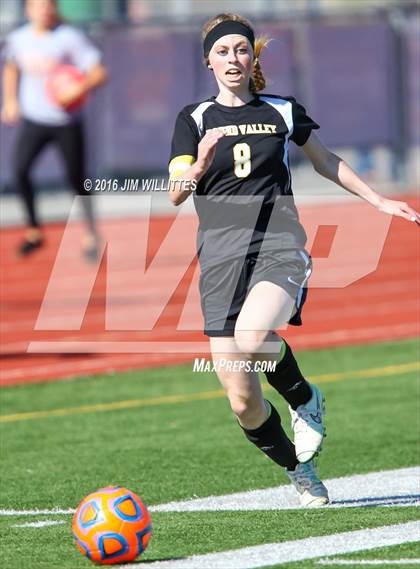 Thumbnail 2 in Round Valley vs. Chino Valley (AIA 2A Final) photogallery.