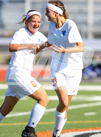 Thumbnail 1 in Round Valley vs. Chino Valley (AIA 2A Final) photogallery.