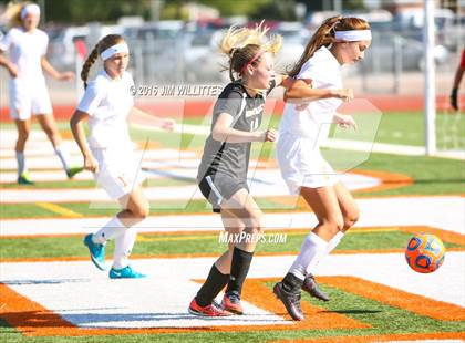 Thumbnail 1 in Round Valley vs. Chino Valley (AIA 2A Final) photogallery.