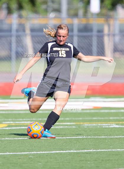 Thumbnail 1 in Round Valley vs. Chino Valley (AIA 2A Final) photogallery.