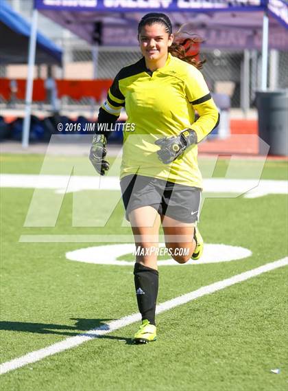 Thumbnail 3 in Round Valley vs. Chino Valley (AIA 2A Final) photogallery.