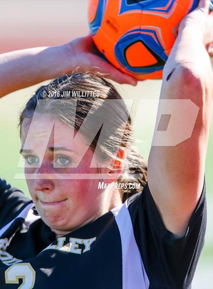 Thumbnail 3 in Round Valley vs. Chino Valley (AIA 2A Final) photogallery.