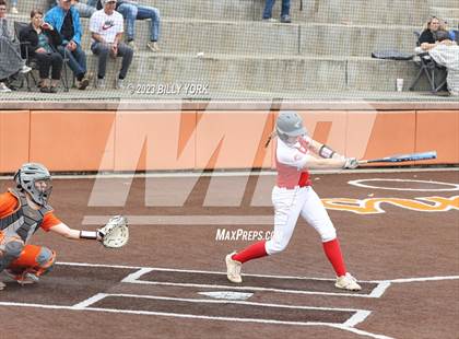 Thumbnail 1 in Mineola vs Van photogallery.