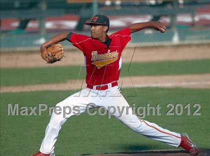 Thumbnail 2 in Menlo vs. Pacific Grove (CIF CCS D3 Final) photogallery.