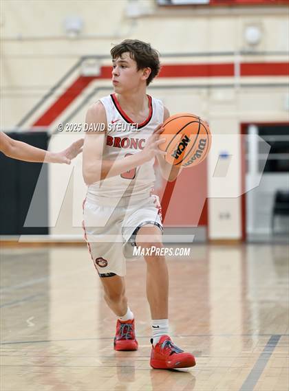 Thumbnail 2 in Vacaville @ Bella Vista (Foundation Game) photogallery.