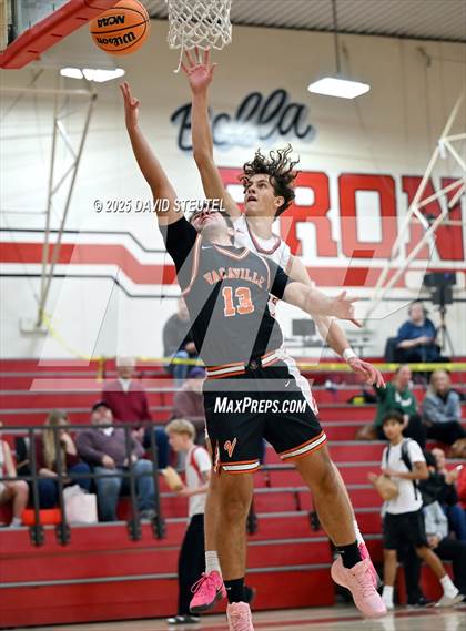 Thumbnail 2 in Vacaville @ Bella Vista (Foundation Game) photogallery.