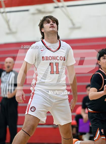 Thumbnail 1 in Vacaville @ Bella Vista (Foundation Game) photogallery.