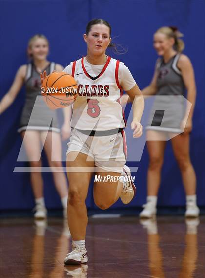 Thumbnail 2 in Harmony Grove vs. Prescott (AAA 3A-7 District Tournament) photogallery.