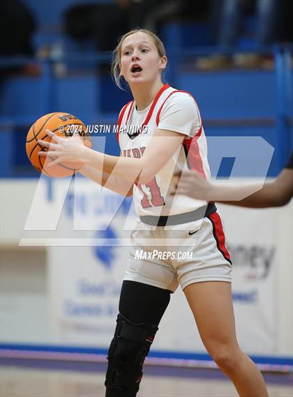 Thumbnail 1 in Harmony Grove vs. Prescott (AAA 3A-7 District Tournament) photogallery.