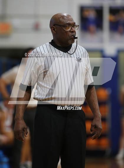 Thumbnail 2 in Harmony Grove vs. Prescott (AAA 3A-7 District Tournament) photogallery.