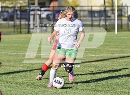 Thumbnail 2 in New Castle vs. Mississinewa (IHSAA 2A Section 24 Semifinal) photogallery.