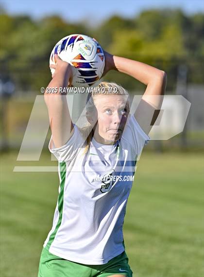 Thumbnail 1 in New Castle vs. Mississinewa (IHSAA 2A Section 24 Semifinal) photogallery.
