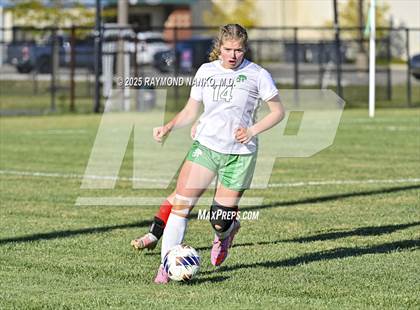 Thumbnail 1 in New Castle vs. Mississinewa (IHSAA 2A Section 24 Semifinal) photogallery.