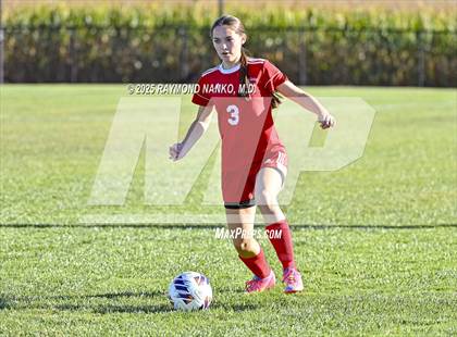 Thumbnail 1 in New Castle vs. Mississinewa (IHSAA 2A Section 24 Semifinal) photogallery.