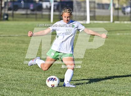 Thumbnail 3 in New Castle vs. Mississinewa (IHSAA 2A Section 24 Semifinal) photogallery.