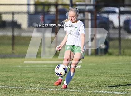 Thumbnail 1 in New Castle vs. Mississinewa (IHSAA 2A Section 24 Semifinal) photogallery.