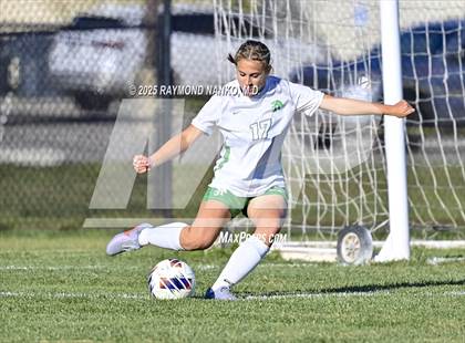 Thumbnail 3 in New Castle vs. Mississinewa (IHSAA 2A Section 24 Semifinal) photogallery.
