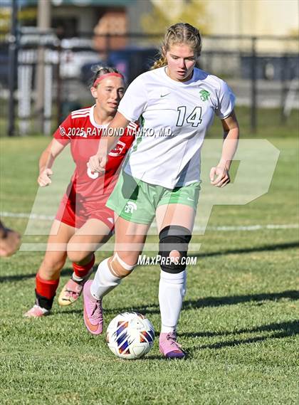 Thumbnail 3 in New Castle vs. Mississinewa (IHSAA 2A Section 24 Semifinal) photogallery.