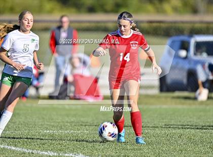 Thumbnail 3 in New Castle vs. Mississinewa (IHSAA 2A Section 24 Semifinal) photogallery.