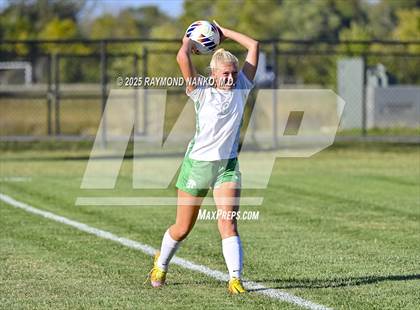 Thumbnail 2 in New Castle vs. Mississinewa (IHSAA 2A Section 24 Semifinal) photogallery.