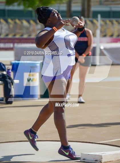 Thumbnail 3 in AIA Track Meet of Champions (Girls) photogallery.